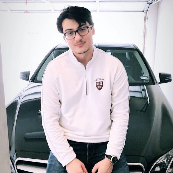 Meet your Posher, Omar - Picture 1 of 1